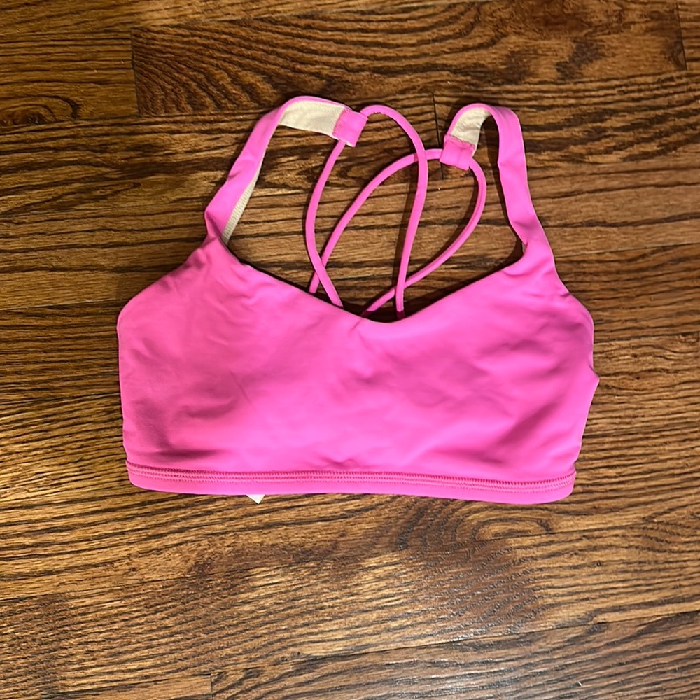 Lululemon free to be hot pink bra